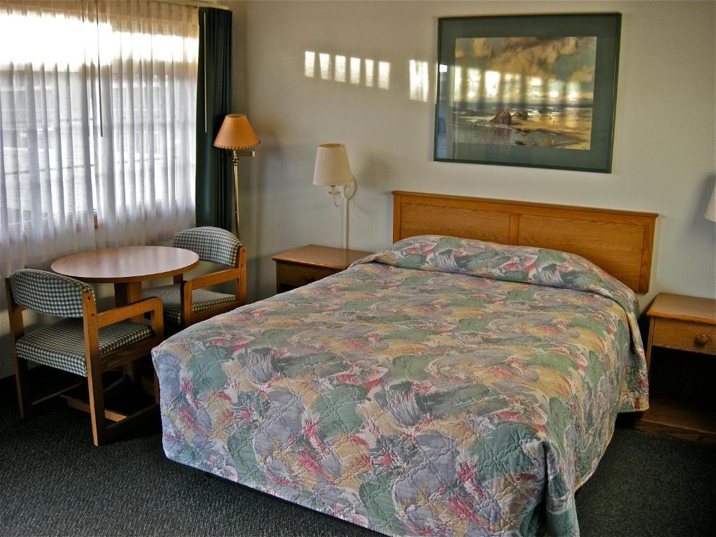 Azalea Lodge Gold Beach Habitación foto